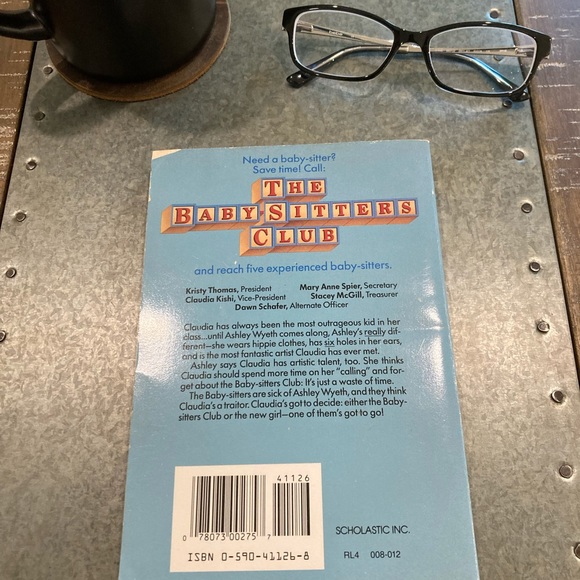 The Baby Sitters Club • Set of 2 Series Books - Picture 7 of 9